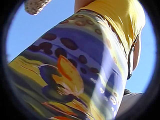 Voyeur Private : Fantastic upskirt in public!